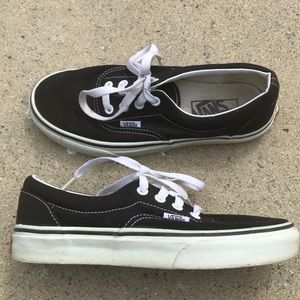 Kids Vans ERA. Gentle worn. 4.5Y